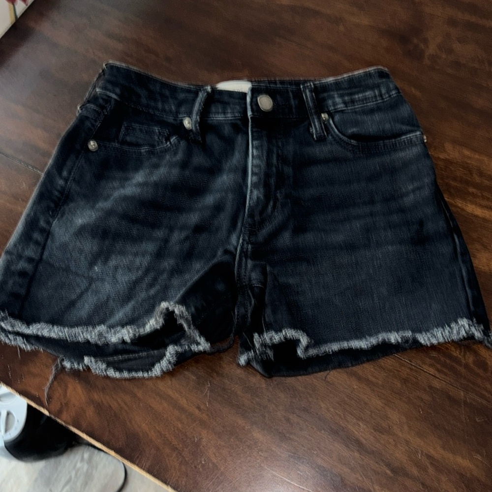 Universal threads dark denim shorts size 2